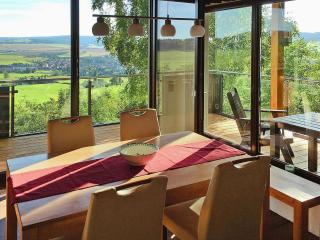 Attraktives Ferienhaus mit Balkon - Kaltennordheim - 4