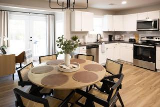 Refreshing Ranch Style Home - 9