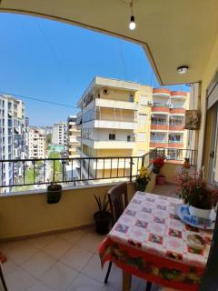 Greta's Guesthouse - Vlorë - 4
