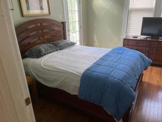 Point Breeze Guest House - 8