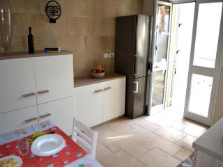 Wabi two-room apartment on the ground floor 350 meters from the Lungomare Matteotti in San Foca - San Foca - 1