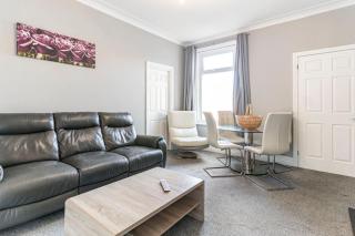 Quiet & Cosy 3BedRoom - Great Base in South Shields near Hospital and Port of Tyne - Free Parking - South Shields - 0