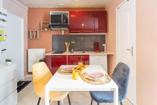 L'IMPERIAL - NETFLIX I BILLARD I WIFI I CENTRE-VILLE - Cosy & Confort & Design - 2