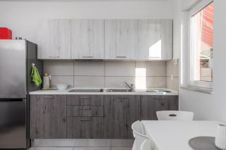 Apartments with a parking space Barbat, Rab - 22584 - Rab - 1