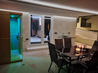 Apartments by the sea Selce, Crikvenica - 22726 - 1