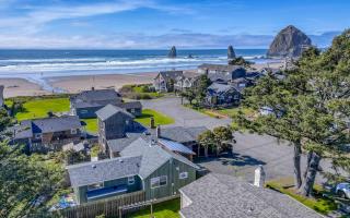 Odyssey - Cannon Beach - Meredith Lodging - Cannon Beach - 0