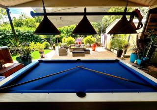 ISLAND ROOM on Magnetic Island - 2