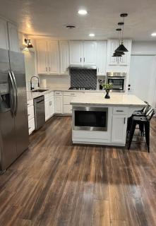 Sequoia Villa - Visalia - 3