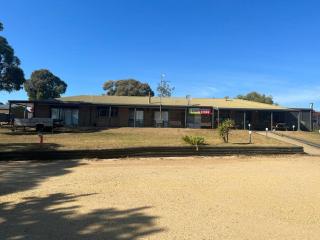 house in the bush - Seymour - 0