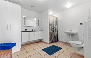 11 Bedroom Pet Friendly Home In Rønde - Rønde - 3