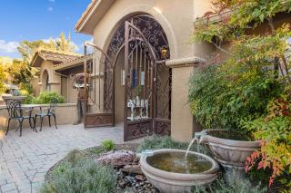 Mammoth Rock Splendor Family Home-Close to town, Huge Spa & Game Room - 4