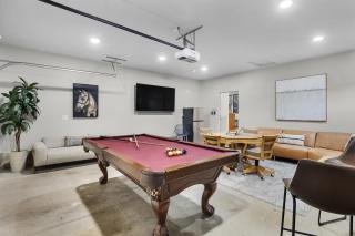 Mammoth Rock Splendor Family Home-Close to town, Huge Spa & Game Room - 7