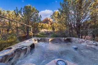 Mammoth Rock Lodge-New Family Home REMODELED 2 Hot Tubs & Game Room - Sedona - 5