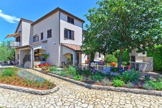 Ferienwohnung für 8 Personen ca 132 qm in Valbandon, Istrien Istrische Riviera - Valbandon - 0