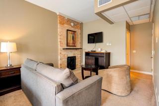 The Avonlea Inn - Stratford - 8
