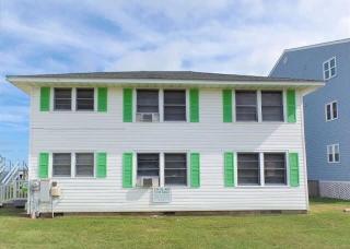 Cool Air Cottage- Upstairs- Ocean Front Duplex - Myrtle Beach - 7