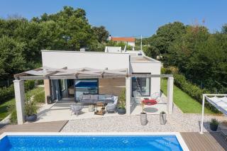 Ferienhaus mit Privatpool für 10 Personen ca 200 qm in Šišan, Istrien Südküste von Istrien - Šišan - 1
