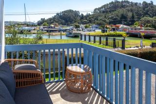 Heart of town - Coromandel - 0