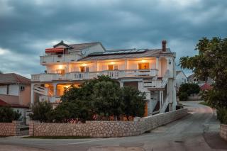 Familienfreundliches Ferienhaus Direkt Am Meer - 1