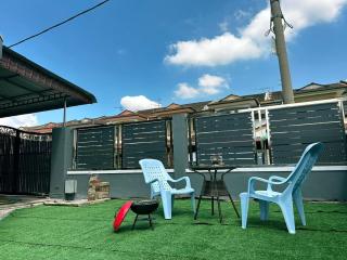 StarLight Homestay Ipoh Tasek - Ipoh - 9