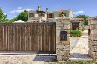 Ferienhaus für 8 Personen ca 179 qm in Juršići, Istrien Binnenland von Istrien - Svetvinčenat - 5
