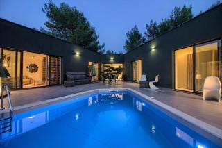 Ferienhaus mit Privatpool für 10 Personen ca 180 qm in Medulin, Istrien Südküste von Istrien - Medulin - 0