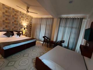 Artllers at Vicctoria House, All Mountain View rooms with Free Parking - 1