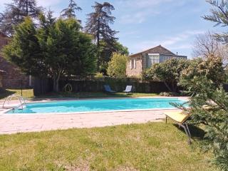 L'Atelier de Pierre Gîte Atypique - Saint-Cyr - 1