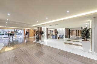 Novotel Suites Riyadh Olaya - Riad - 3