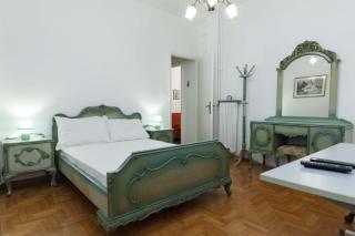 Charming Vintage 2BR Apartment with Balcony in Koukaki - Athen - 0