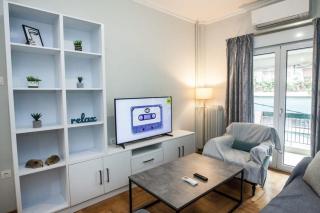 Relaxing 2 Bd Apt with Balcony in Zografou - Atene - 2