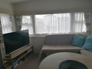 26 Round Piece Lane - Selsey - 4