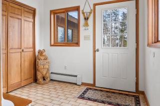 5BR Mountain Retreat with Hot Tub and Sauna - 5