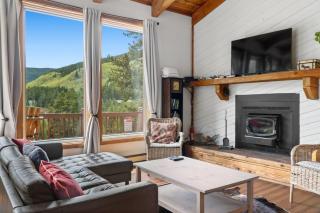 3BD Mountain Retreat Near Trails - 9
