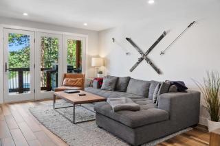 4BR Mt Baldy Townhome On Bus Route - 4