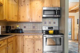 Cozy 2BR with Great Views Near Trails - Silverthorne - 3