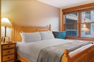 River Run 2BD Condo Walk to Ski and Lift - 6