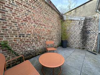 IMMEUBLE ST-PIERRE - GARE 10min - HORTILLONNAGES 5min - WIFI - TV HD - Amiens - 2
