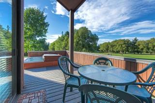 3BDR Condo with Private Hot Tub on Golf Course - Park City - 7