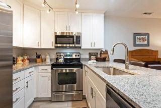2BDR Condo Stunning Location in Town - Park City - 7