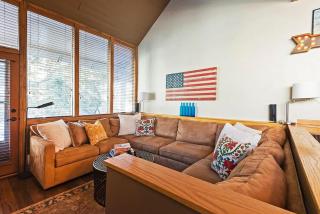 Lovely 4 BDR with Hot Tub Near Golf and Ski Resort - Park City - 6