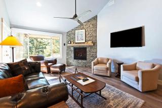 4 BDR Ski in Out Condo with Charming Mountain Views - Park City - 7