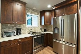 4 BDR Ski in Out Condo with Charming Mountain Views - 2