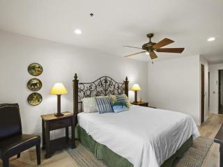 Ski in Ski Out 2BR Condo with Loft Steps From Lift - Park City - 1