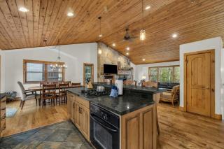 4BR Retreat with Hot Tub and Great Location - Park City - 8