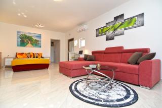 Ferienwohnung für 6 Personen ca 120 qm in Fažana-Surida, Istrien Istrische Riviera - Valbandon - 1