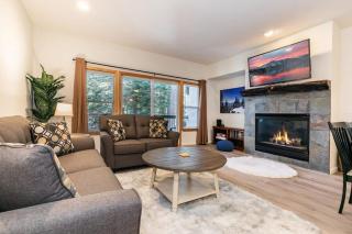 2BDR Condo - Three Minutes to Olympic Valley! - Tahoe City - 3