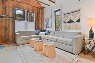 6 BDR Dual Downtown Homes Walk to Chairlifts - 4