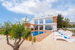 Luxuriöse Villa Mit 4 Schlafzimmern, Pool Und Whirlpool - 6