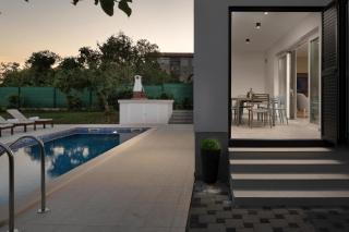 Ferienhaus mit Privatpool für 8 Personen ca 200 qm in Medulin, Istrien Südküste von Istrien - Medulin - 7